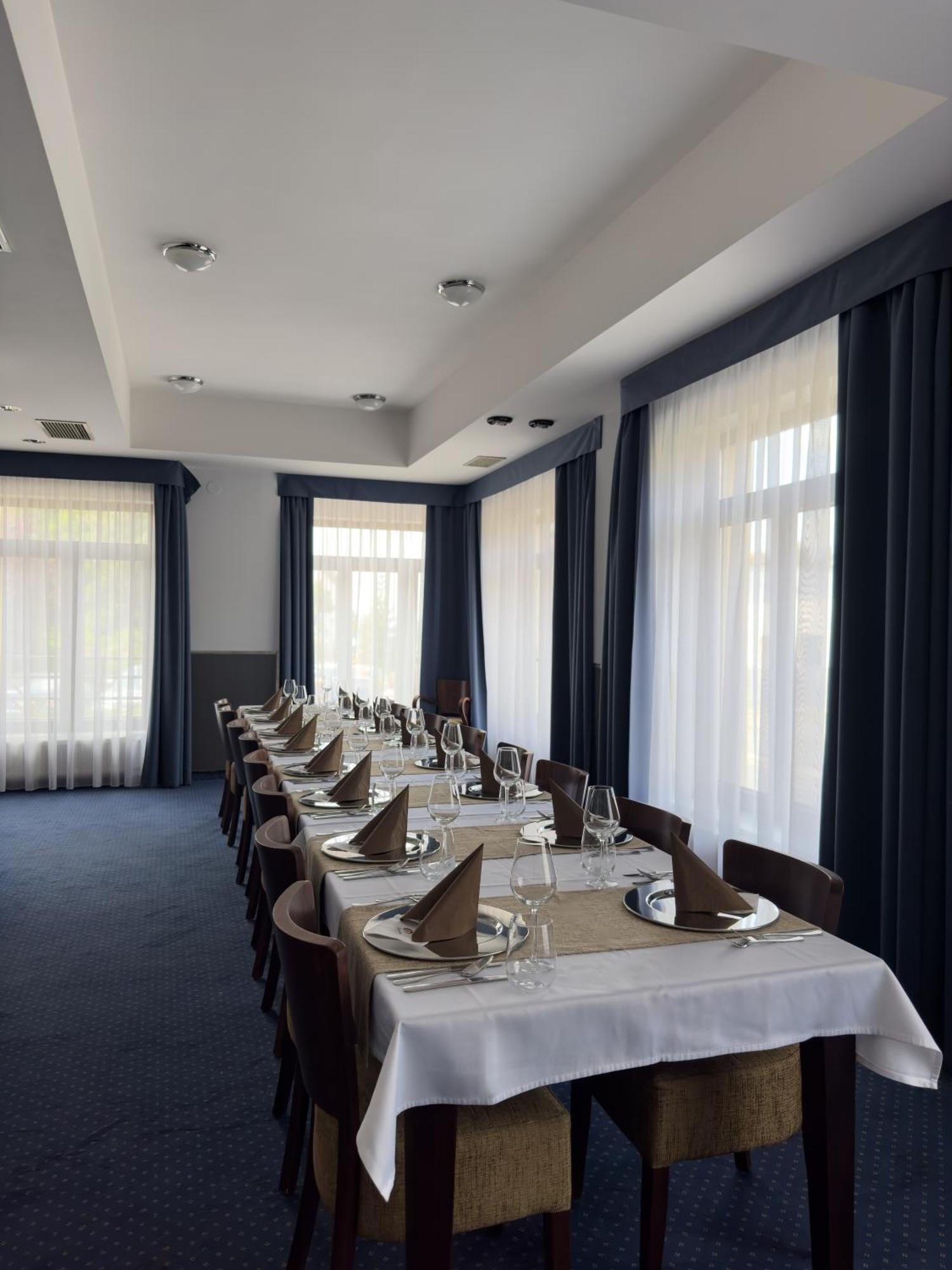 Hotel Theresia Kolín Kültér fotó