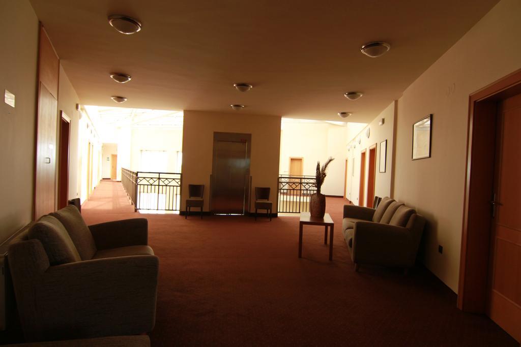 Hotel Theresia Kolín Kültér fotó